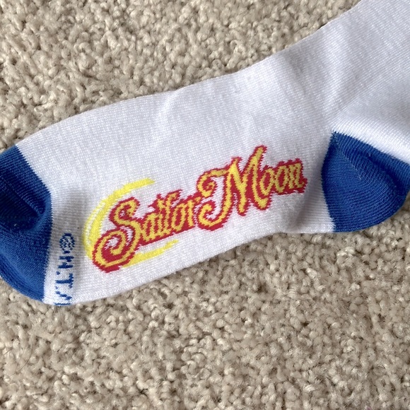 Sailor Moon Socks - Picture 3 of 4